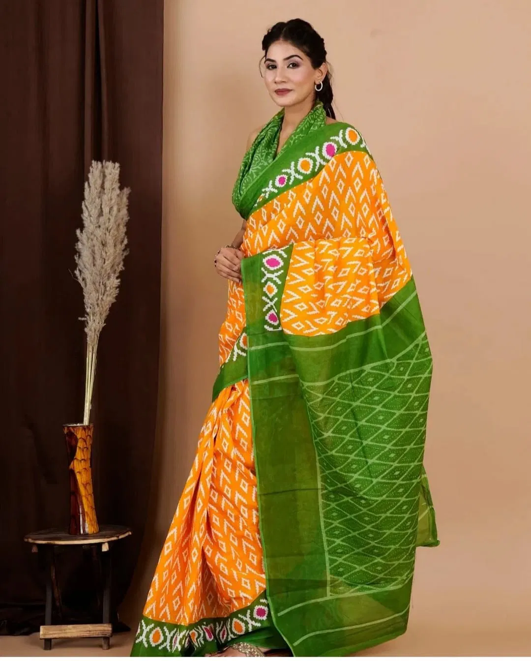 VK 4122 Mono Cotton Printed Daily Wear Sarees Wholesale Market In Surat